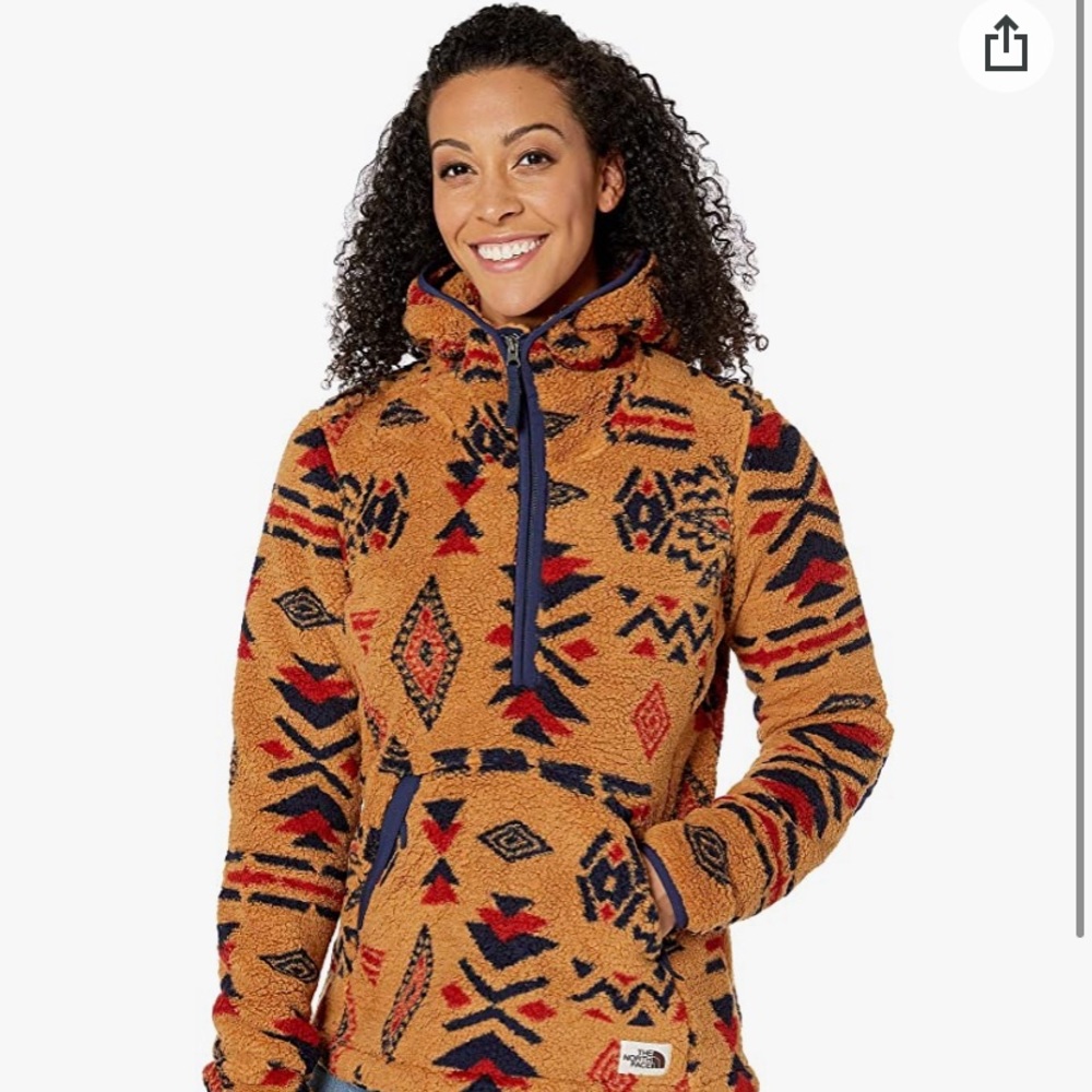 North face pullover